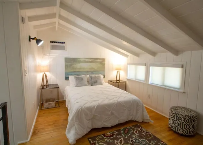 Peaceful Getaway In Studio City